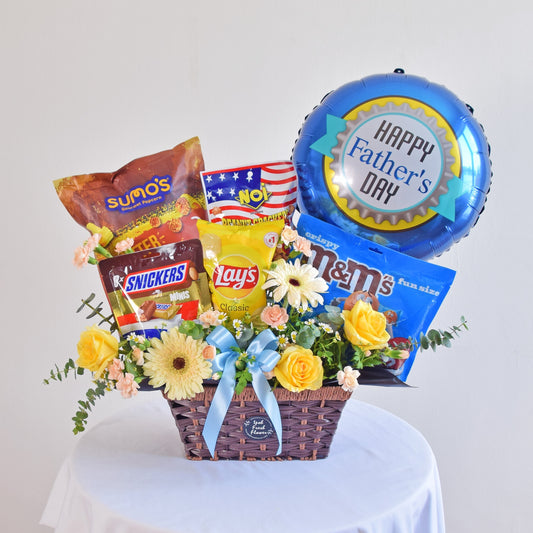 Blooming Treat| Father's Day Special Gourmet Gift Hamper| Same Day Delivery