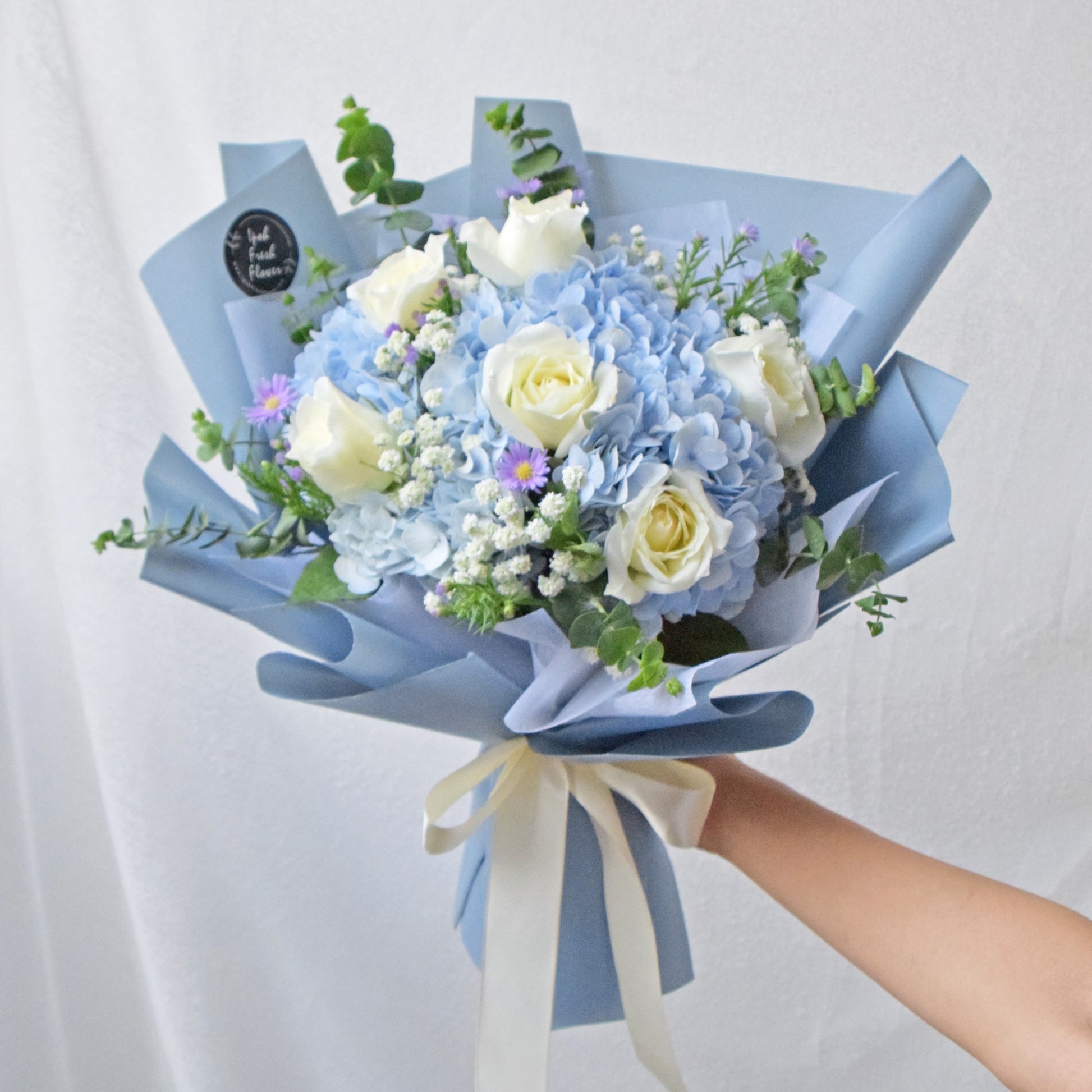 Charlee| Hydrangea Fresh Flower Bouquet Delivery