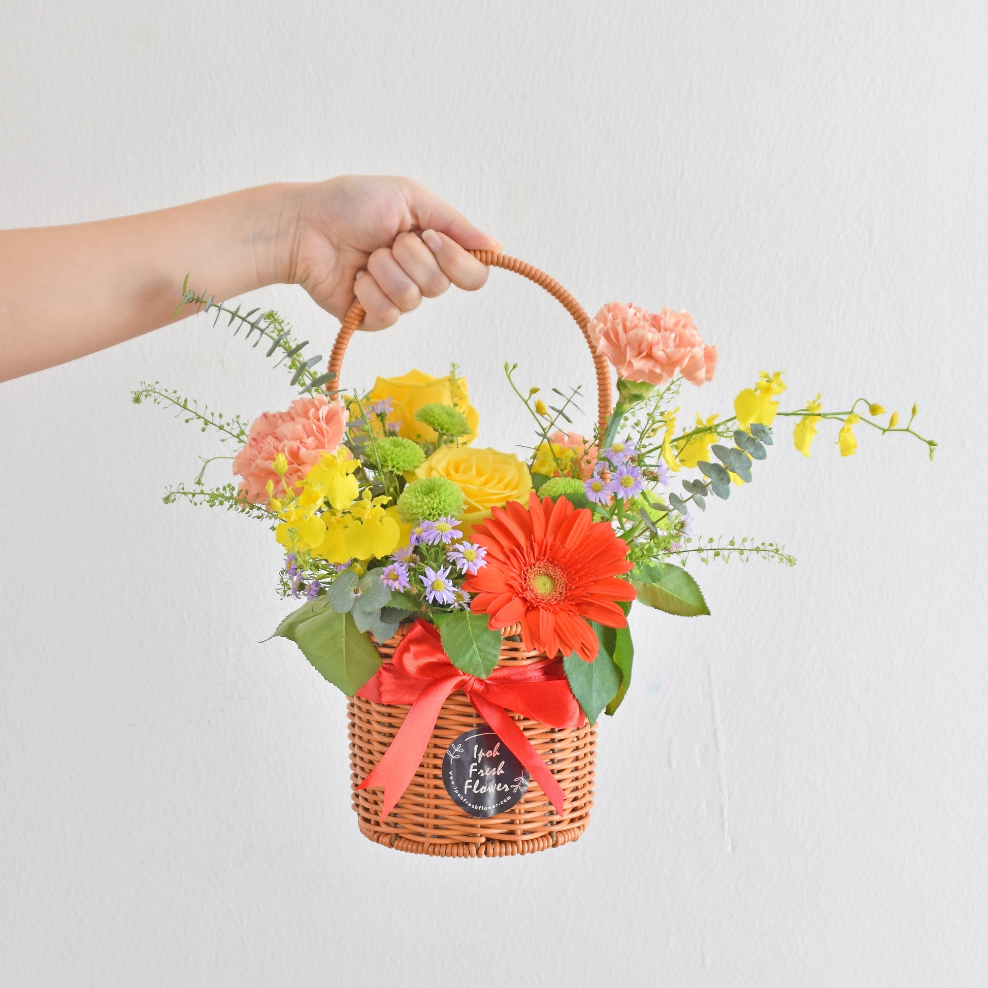 Caludia| Fresh Flower Basket| Same Day Free Delivery