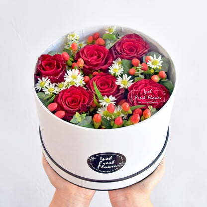 Lamore Flower Box| Fresh Flower Gift Box| Same Day Free Delivery