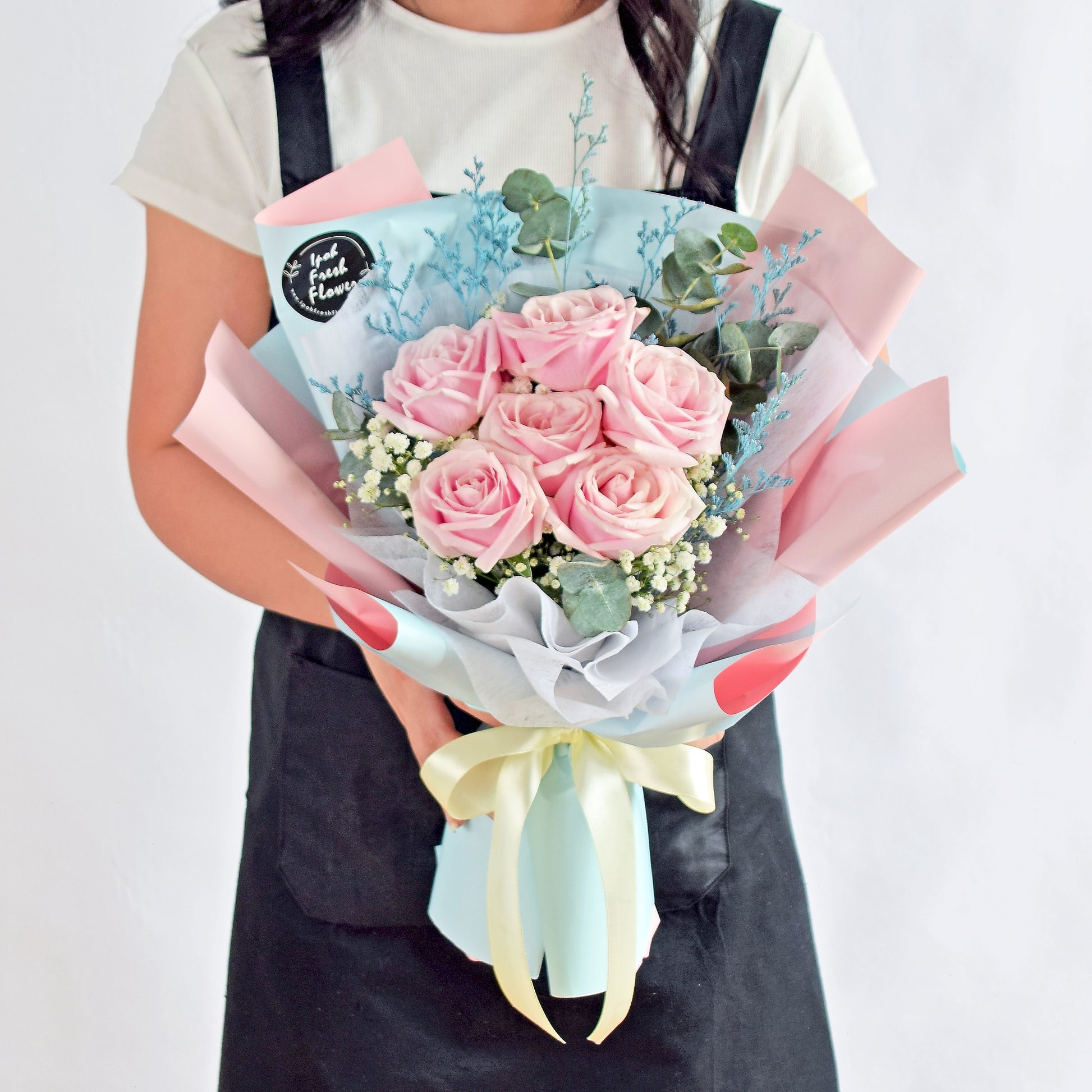 Liya| Pink Roses Bouquet| Fresh Flower Same Day Delivery