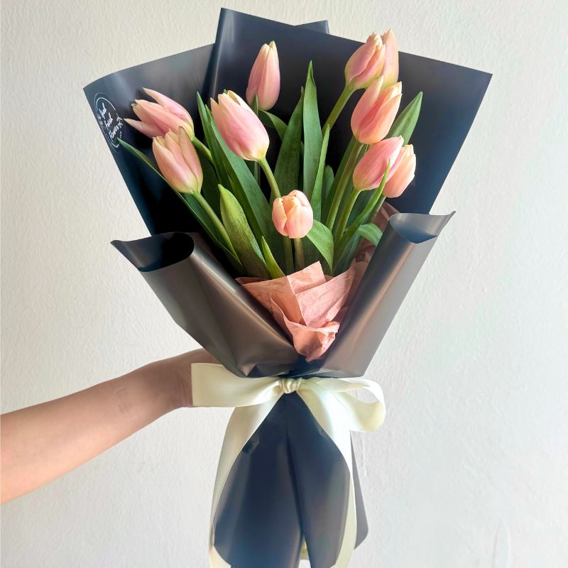 Peachy Tulip Bouquet