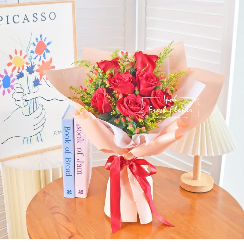 Roman| Red Roses Fresh Flower Bouquet| Same Day Delivery