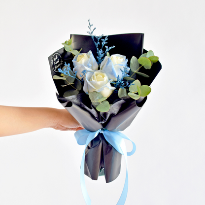 Zayne| Petite Fresh Flower Bouquet| Same Day Delivery