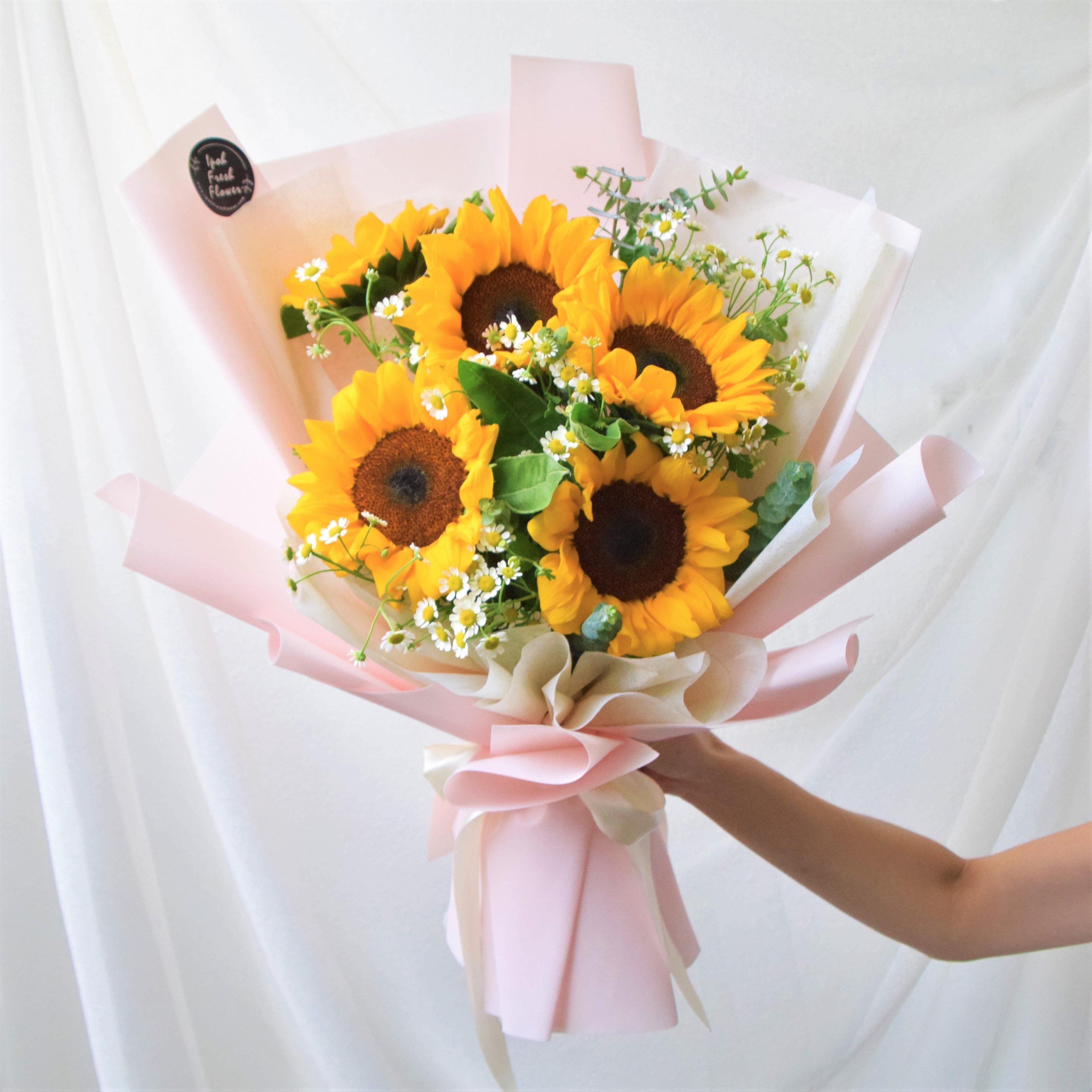 Summer| Sunflower & Chamomile Fresh Flower Bouquet| Same Day Delivery ...